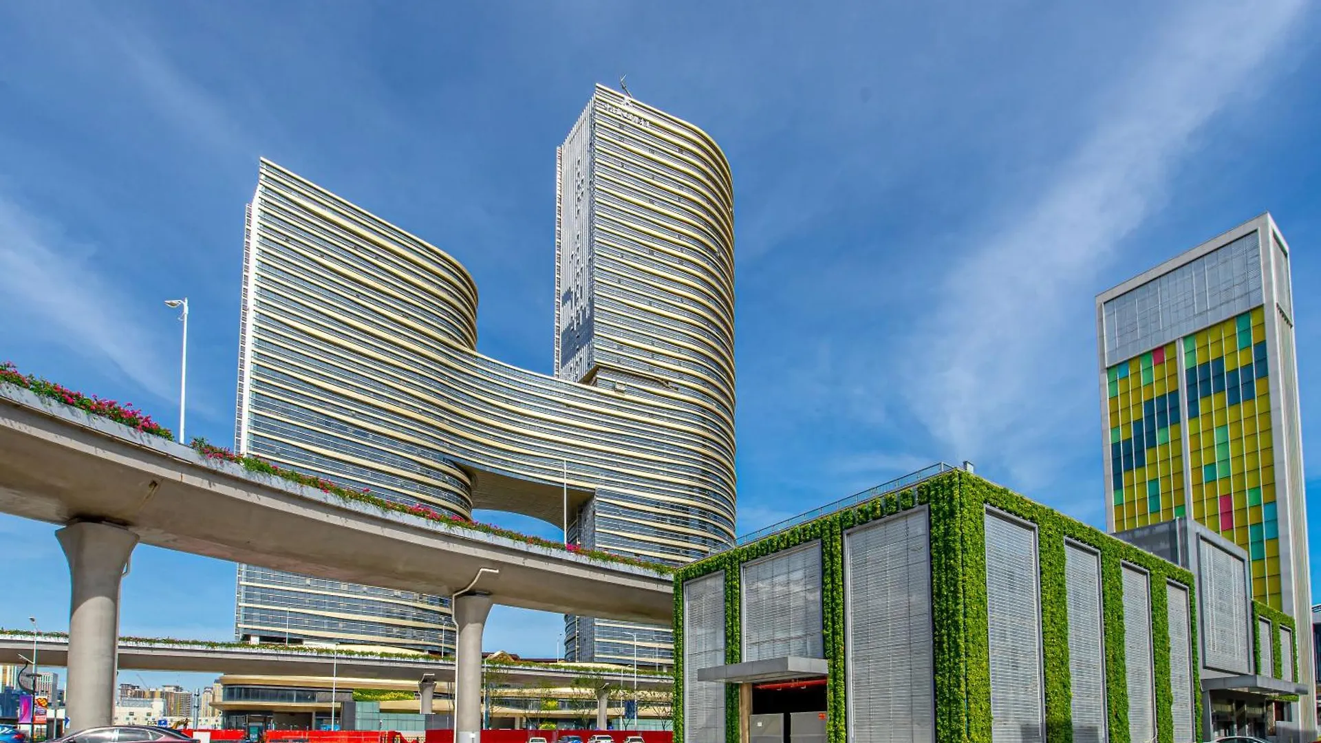 Maple Rain Hotel - Zhuhai Hengqin Port Chimelong Ocean Kingdom
