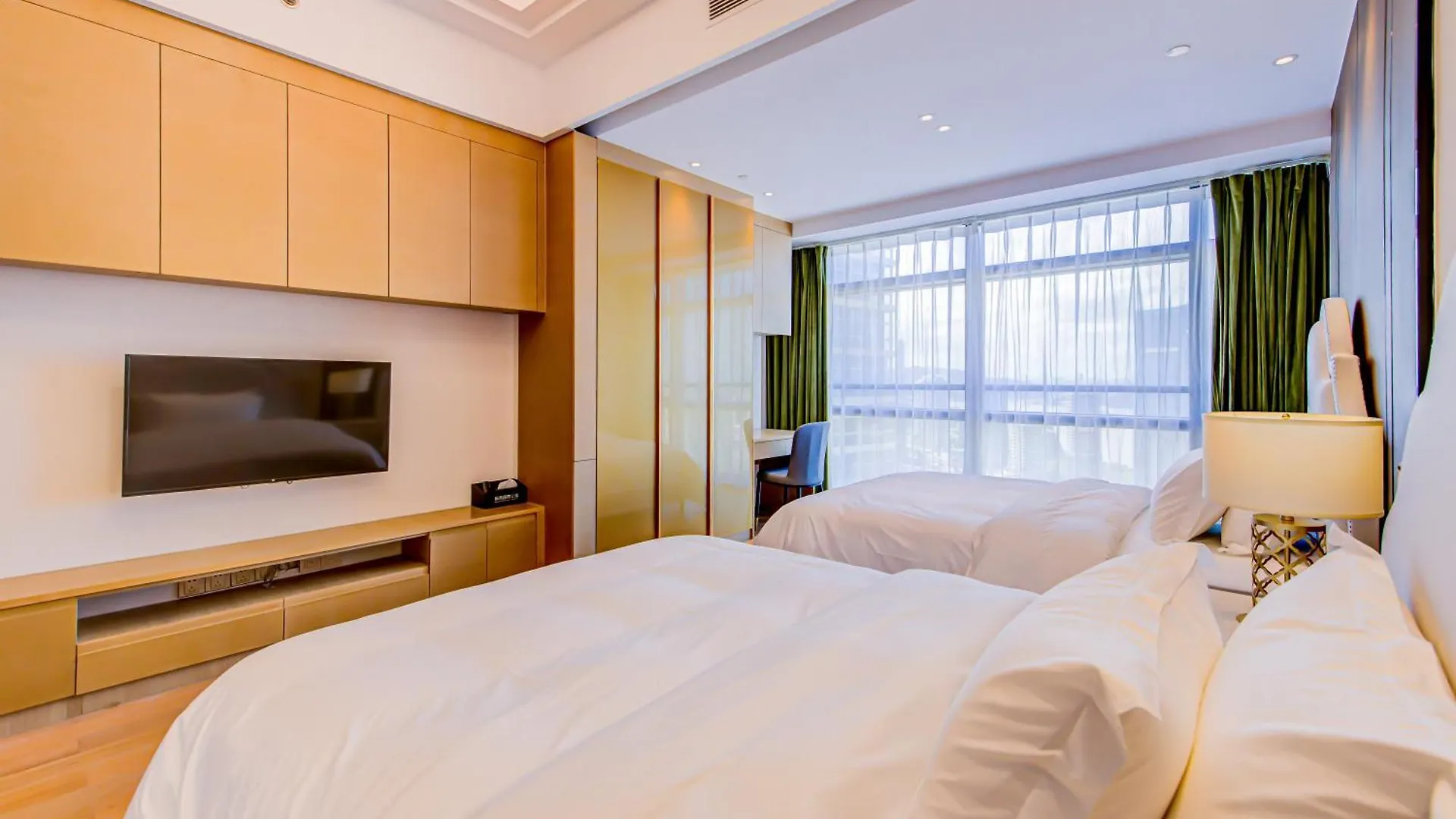 Maple Rain Hotel - Zhuhai Hengqin Port Chimelong Ocean Kingdom
