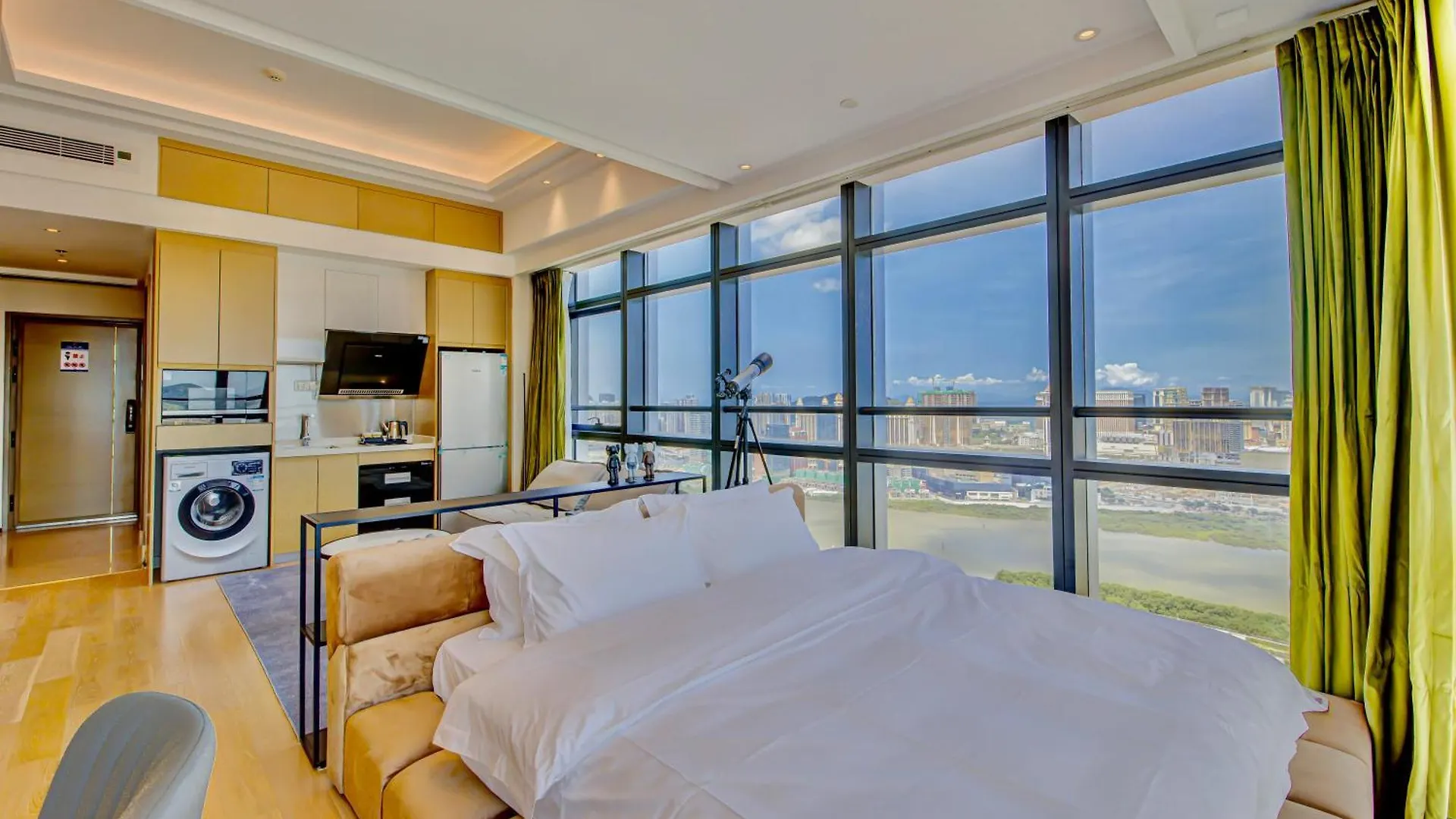 Maple Rain Hotel - Zhuhai Hengqin Port Chimelong Ocean Kingdom 3*,